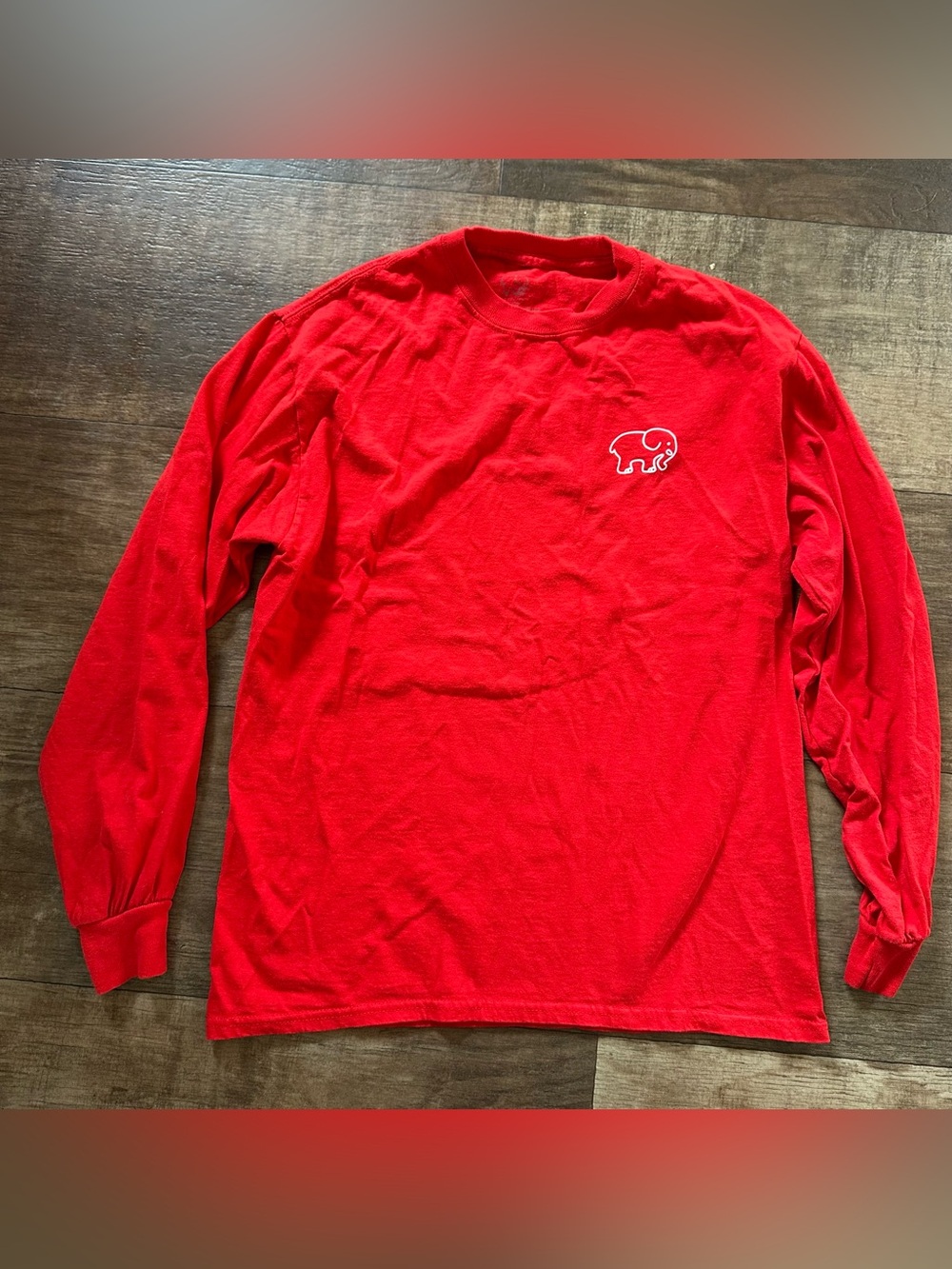 Ivory Ella elephant holiday long sleeve tee - Picture 2 of 5